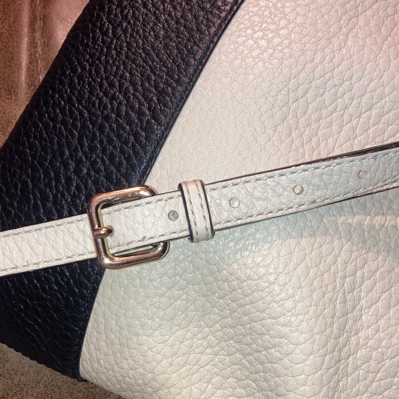 Kate spade Elegant Cream and Black pebbled Leather Shoulder Bag - Picture 6 of 8